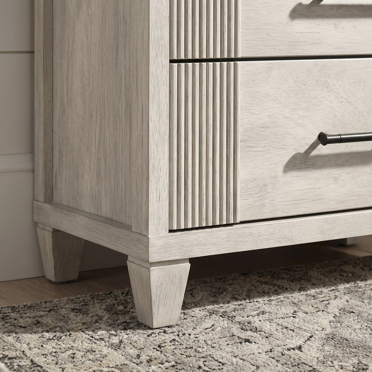 Galano 28.7" W Mid-Century Modern 5 Drawer Chest with Fluted Fronts and Solid Wood Legs
