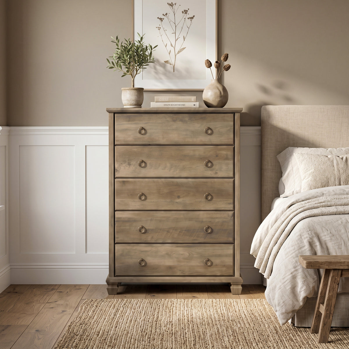Galano Traditional 31.2" 5-Drawer Chest with Solid Wood Legs, Metal Ring Pulls and Interlocking Drawers