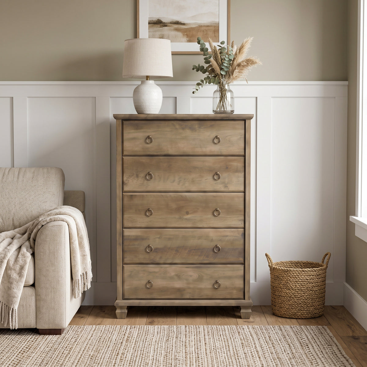 Galano Traditional 31.2" 5-Drawer Chest with Solid Wood Legs, Metal Ring Pulls and Interlocking Drawers