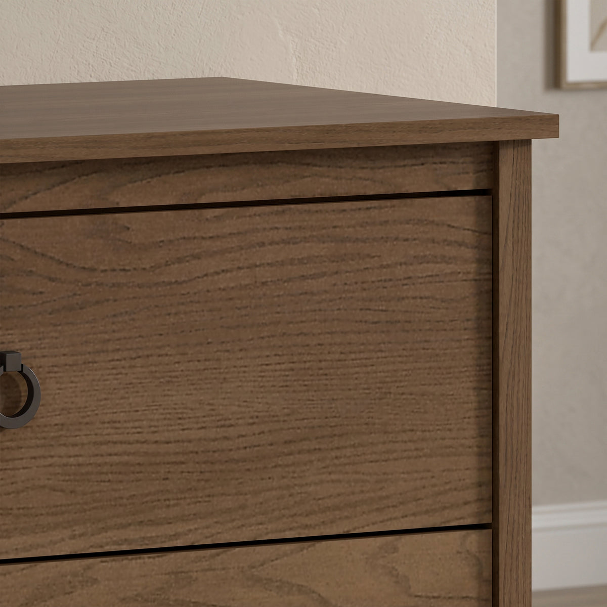 Galano Transitional 31.3" 5-Drawer Chest with Rich Wood Veneer Finish and Metal Ring Pulls