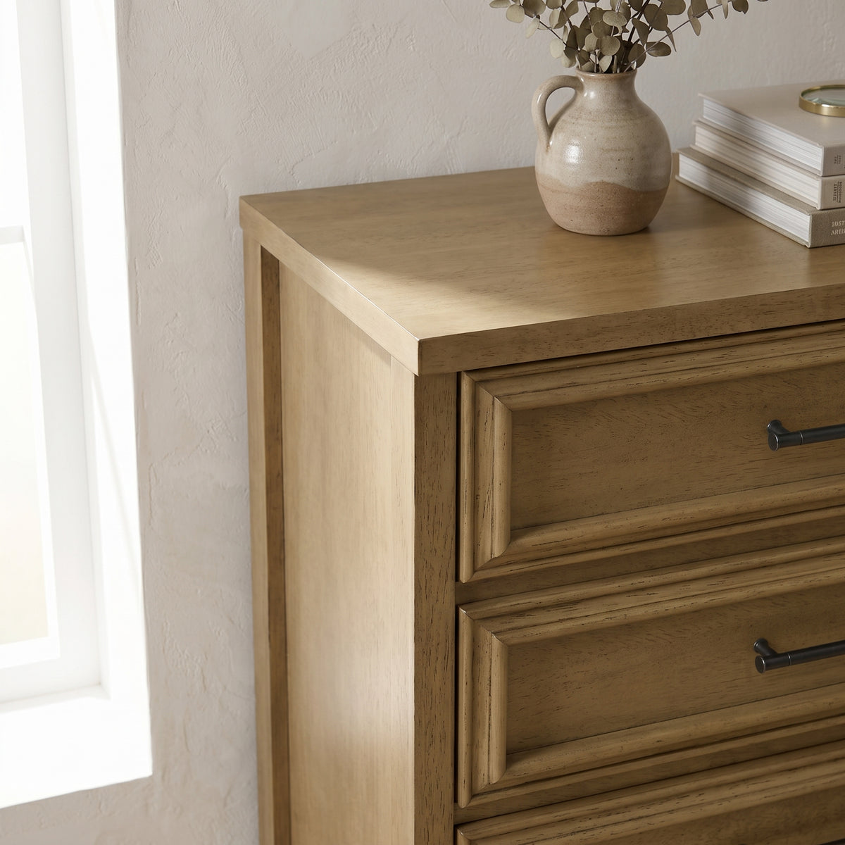 Galano 28.7" W Traditional 5 Drawer Chest with Solid Wood Details and Interlocking Drawers