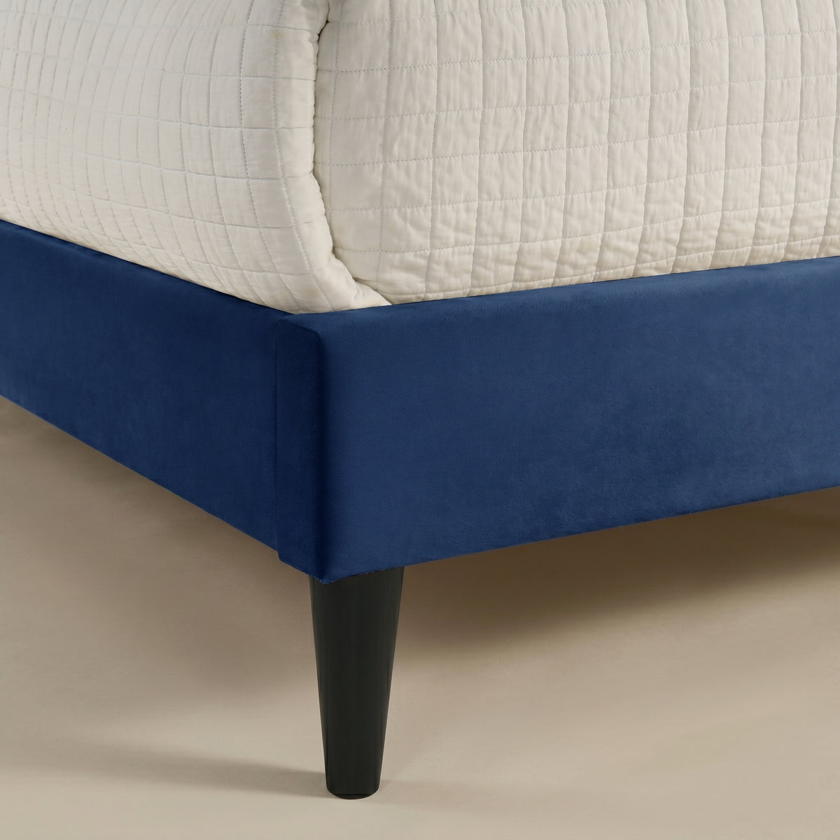 GALANO Queen Upholstered Platform Bed with Curved Headboard