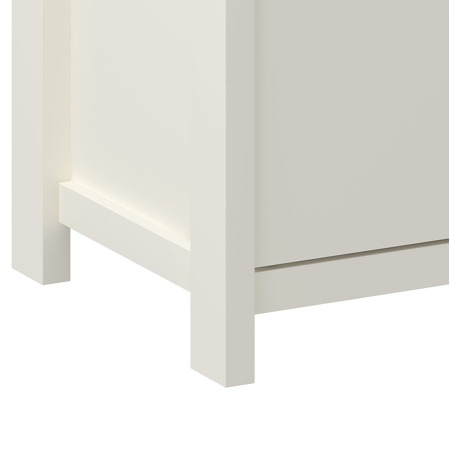 Galano 5 Drawer Chest with Manufactured Wood Construction 31.3" W × 15.6" D × 47.7" H
