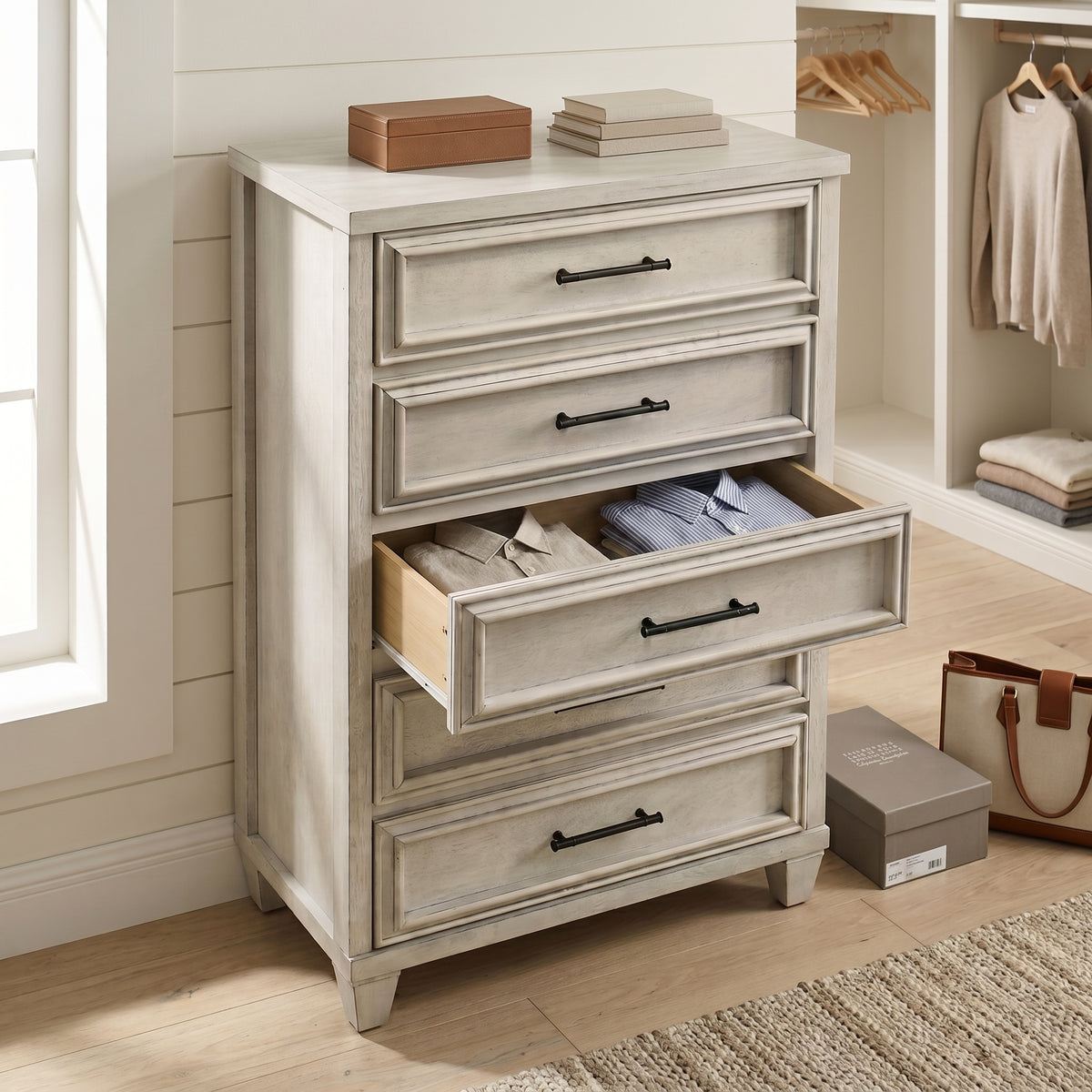 Galano 28.7" W Traditional 5 Drawer Chest with Solid Wood Details and Interlocking Drawers